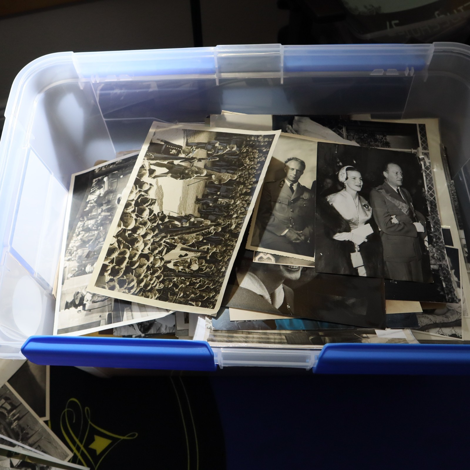 20 diff RANDOM ROYALTY PRESS TYPE PHOTOS FROM 1930-1970's MIXED ROYAL KINGDOMS