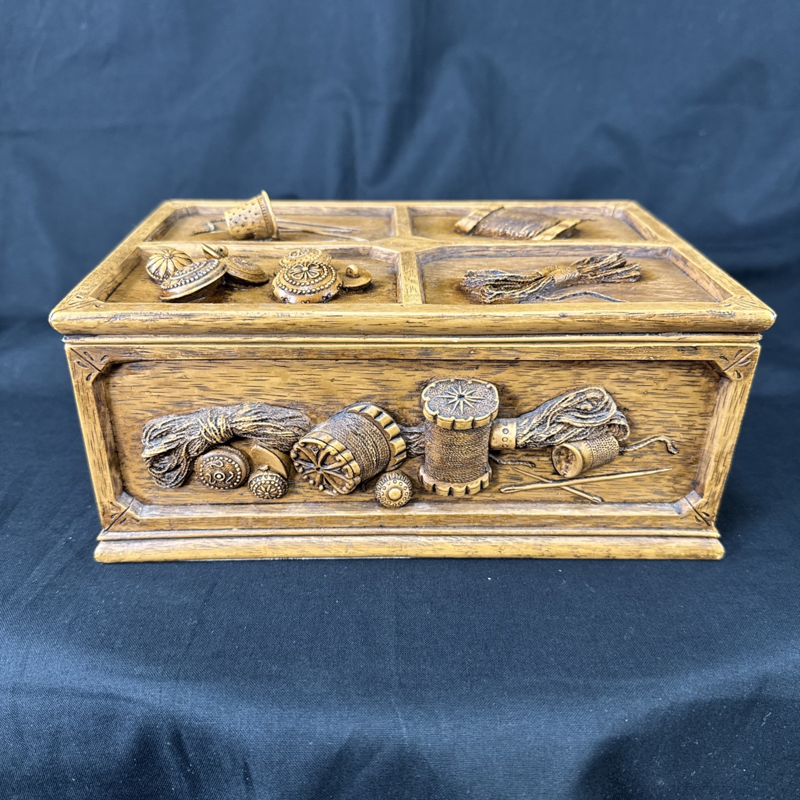 Vintage Faux Wood Sewing Box Trompe L’oeil Design Thimble, Buttons,Spools