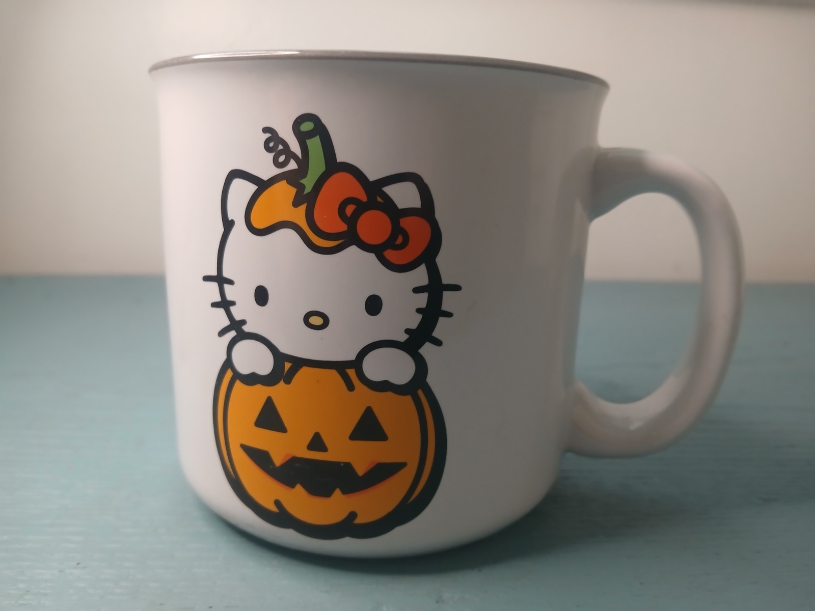 HELLO KITTY Halloween Pumpkin Autumn Mug 20 oz. Ceramic Coffee Mug Sanrio 
