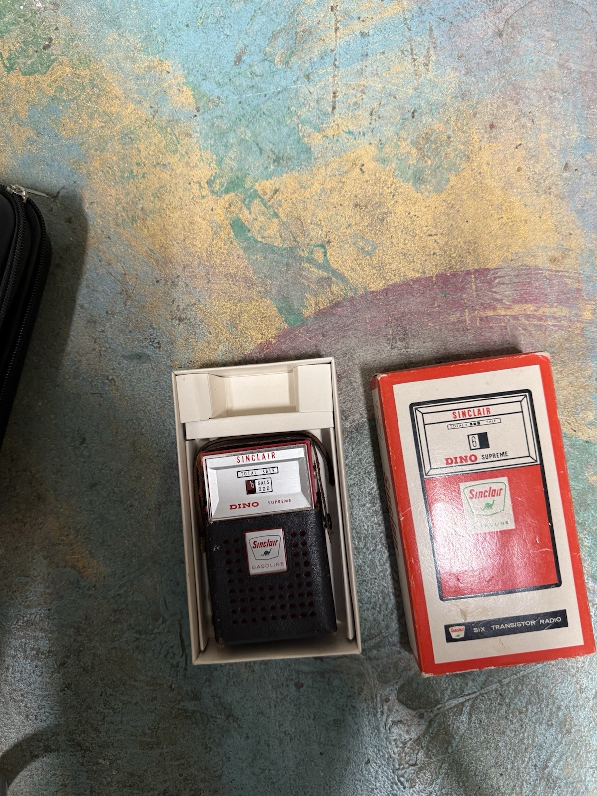 VTG 1960s Sinclair Dino Supreme Six Transistor Gas Pump Radio W/ OG Box (x2)