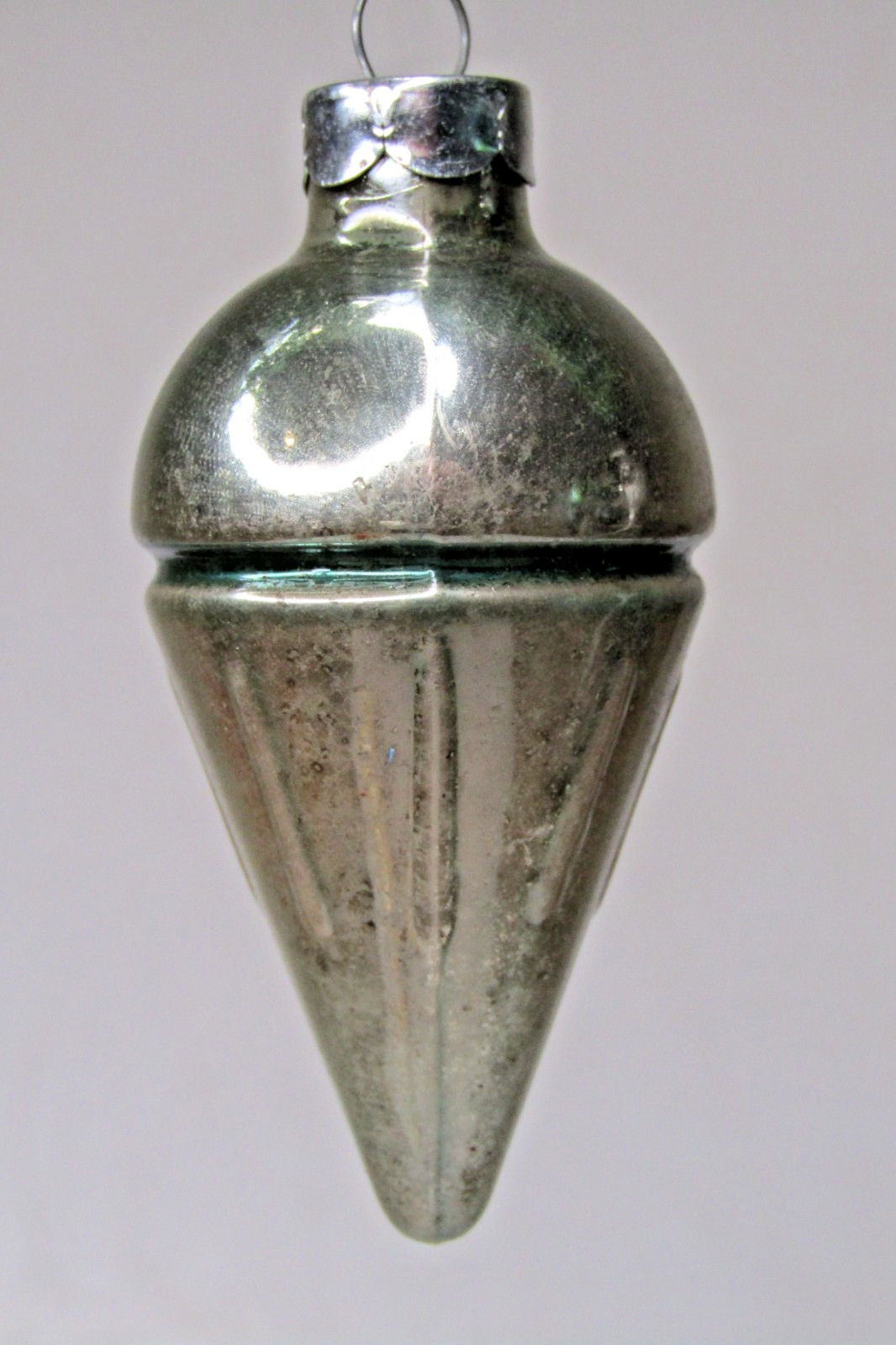 Vintage Glass ICE CREAM CONE Ribbed Drop Christmas Ornament Corning Premier