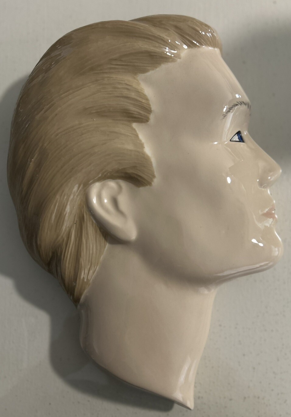 VTG Ceramic Man Head Profile Wall Pocket Blond Hair Blue Eyes Rare Unique 11x8”