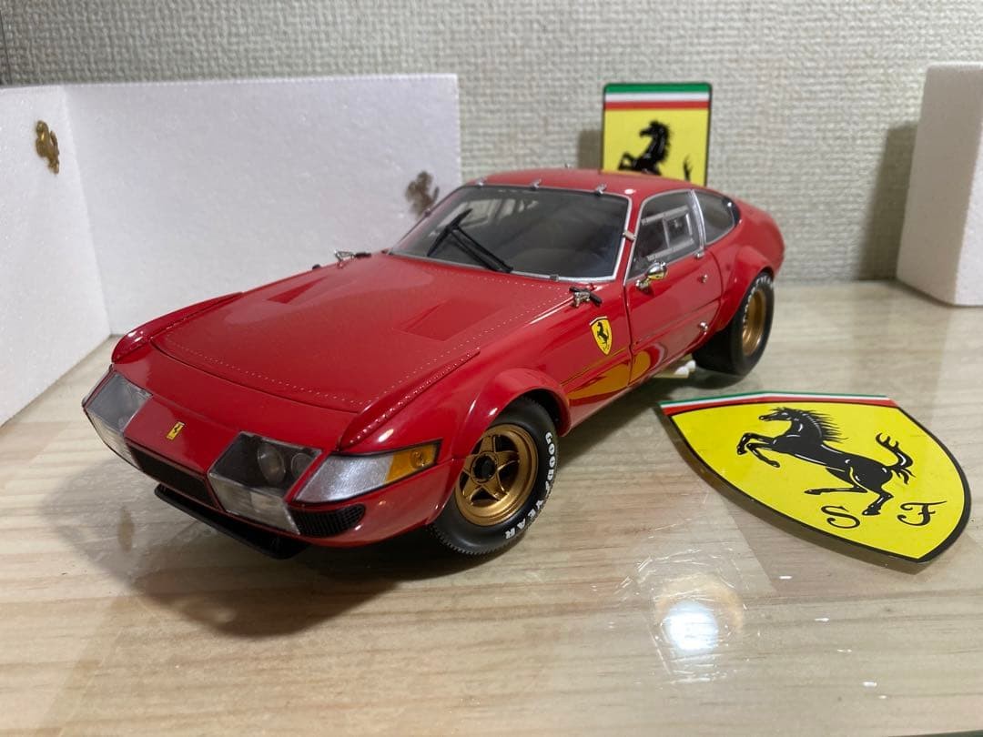 Kyosho Ferrari 365 GTB/4 Competizione 1:18 Scale Model Car New