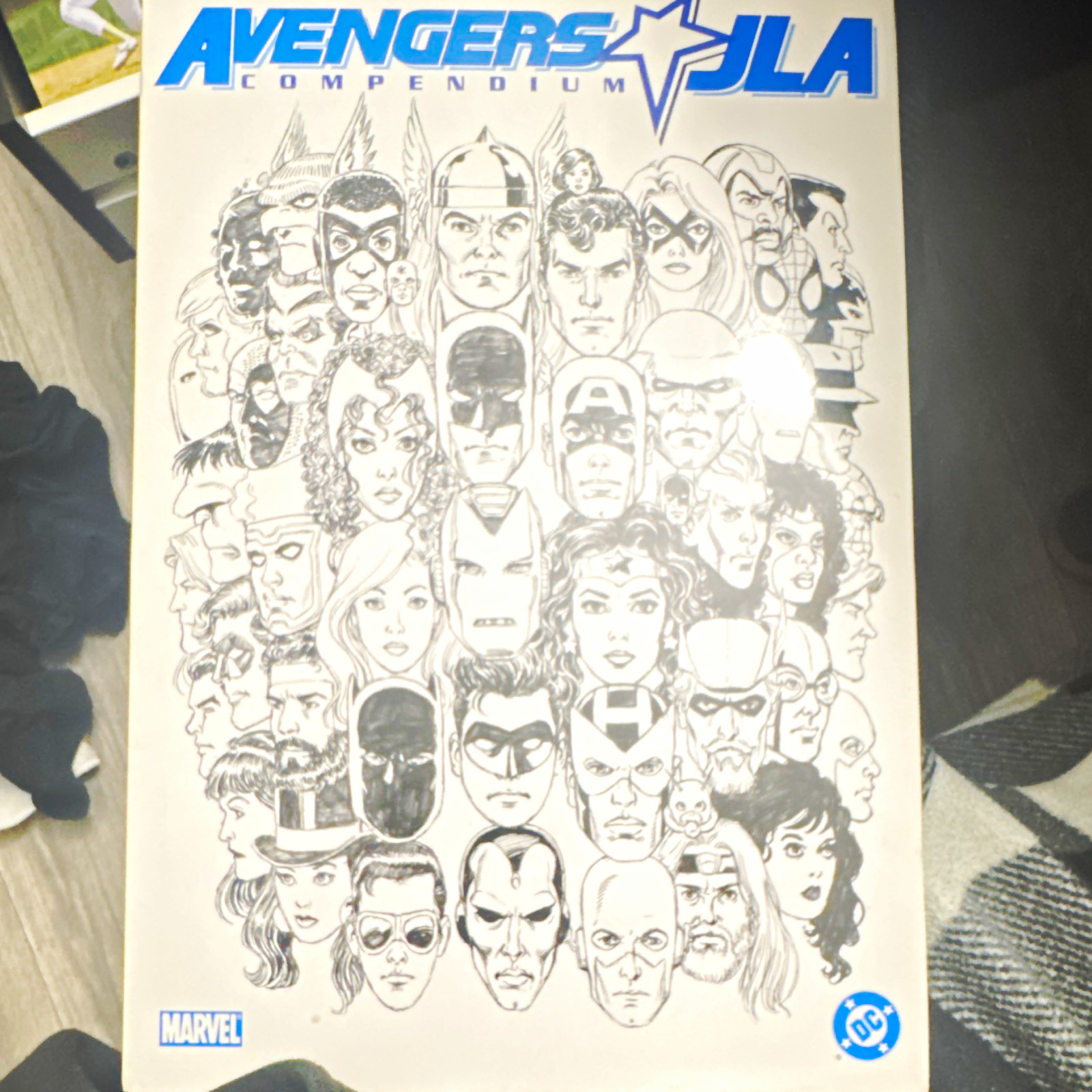 Avengers/JLA Compendium 2004 Marvel/DC Avengers & Justice League B&W