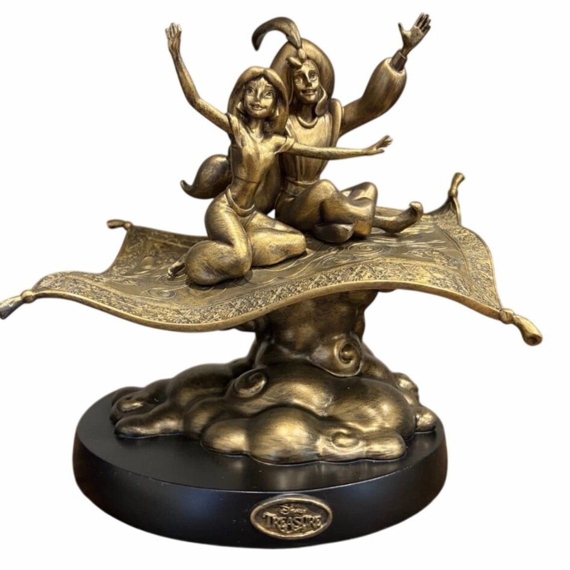 Disney Cruise Line DCL Treasure Aladdin & Jasmine Grand Hall Atrium Statue NIB