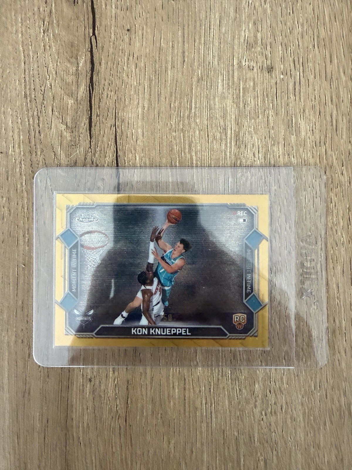Topps Chrome Moment in Time /50 MT-19 Kon Club RC Charlotte Hornets 2026
