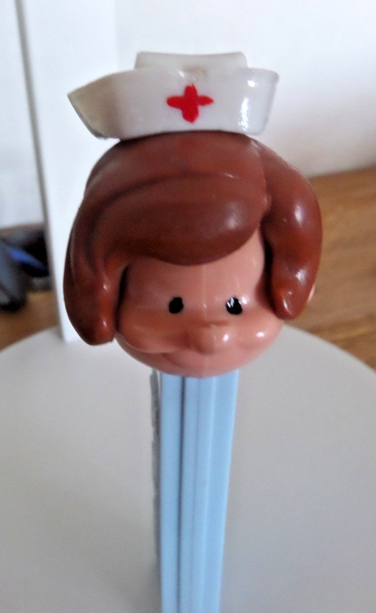 PEZ Vintage NURSE BROWN HAIR DBP 818 AUSTRIA Complete All Parts Rare NO FEET