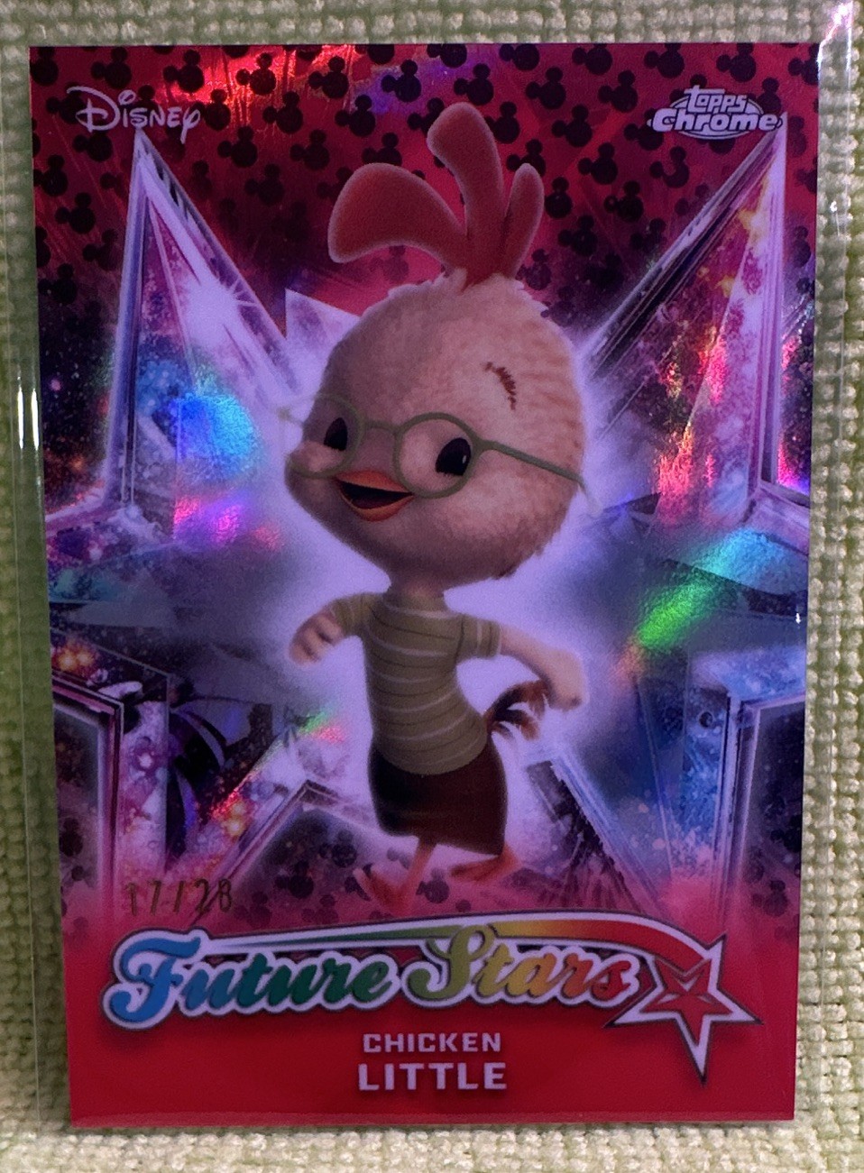 Topps 2026 Chrome Disney Chicken Little Future Stars /28. Red-Black Refractor 