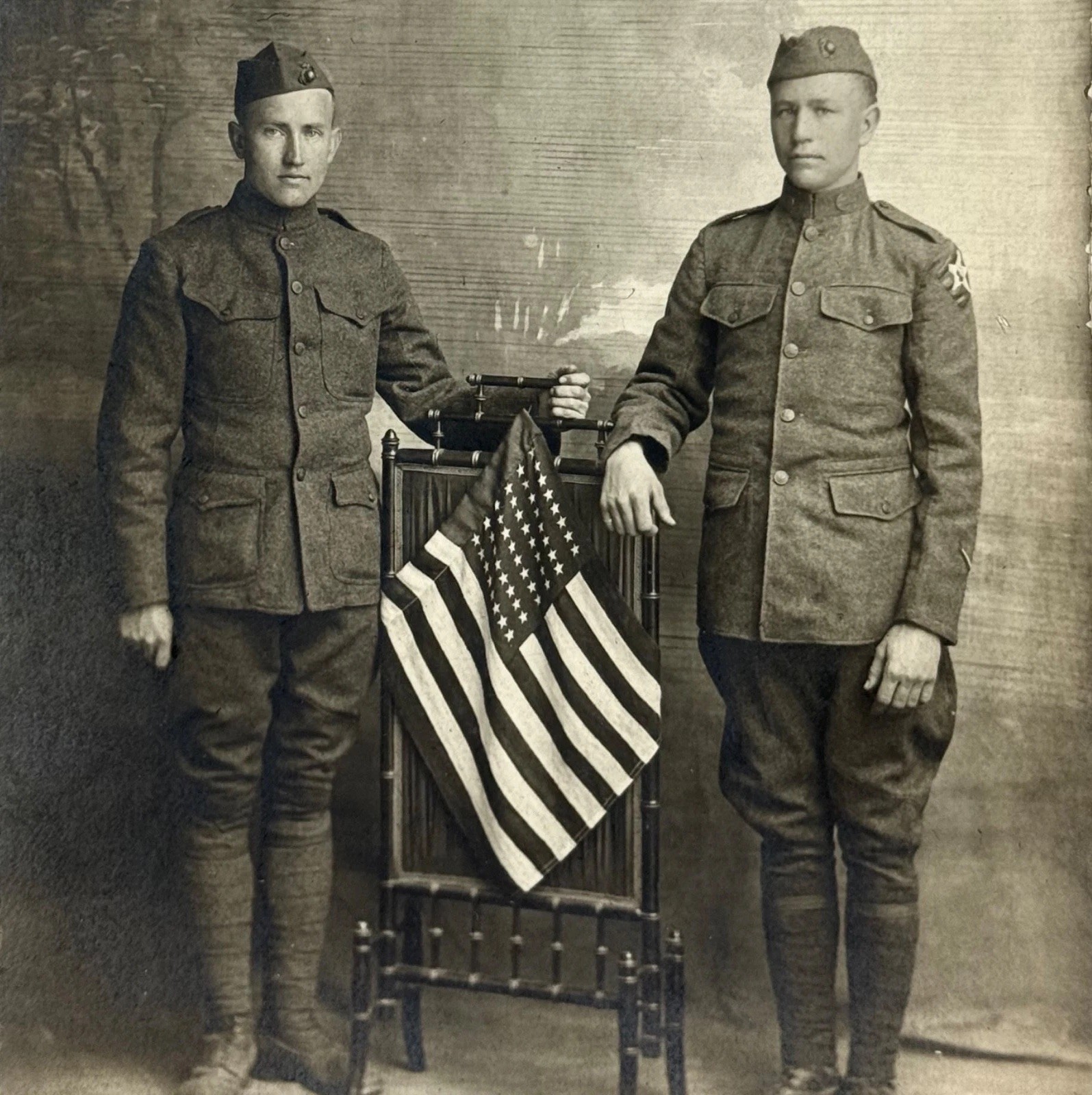 WWI Original Photo Identified Doughboys US Military Flag Hopkinsville KY c. 1918