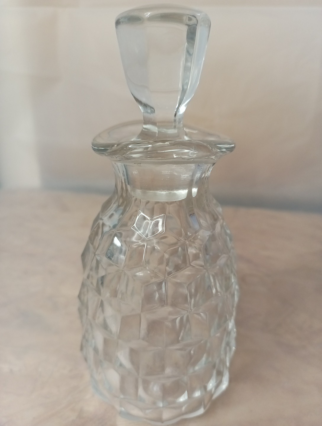 Vintage Fostoria American Clear Glass  Ketchup / Condiments and Stopper 6.75\