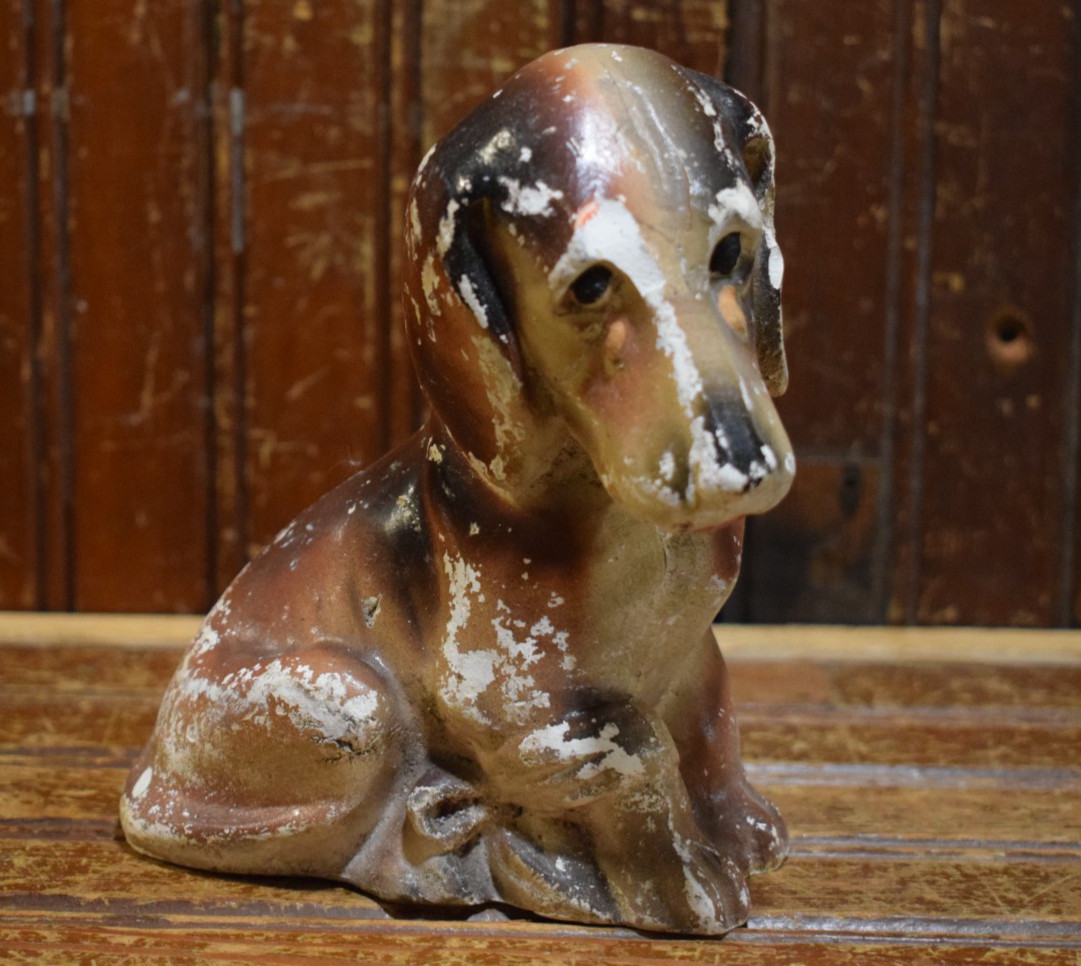 BASSET HOUND CHALKWARE VINTAGE 1940s CARNIVAL PRIZE FIGURE 6\