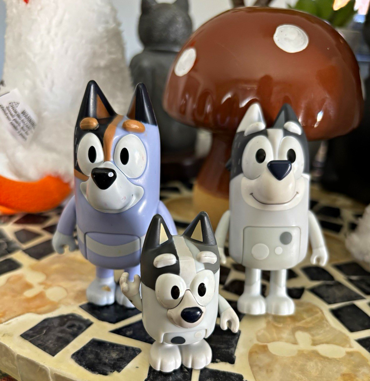 Bluey Healer extended family Aunt Trixie, Uncle Stripe and Muffin. RARE