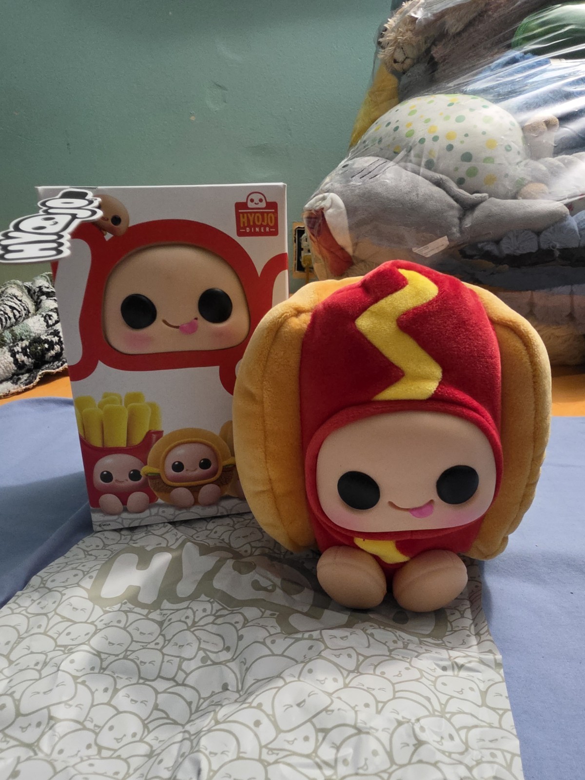 ULTRA RARE NEW IN OPENED BOX MGA Hyojo Diner Hyojo Hot Dog Plush Figure Keychain
