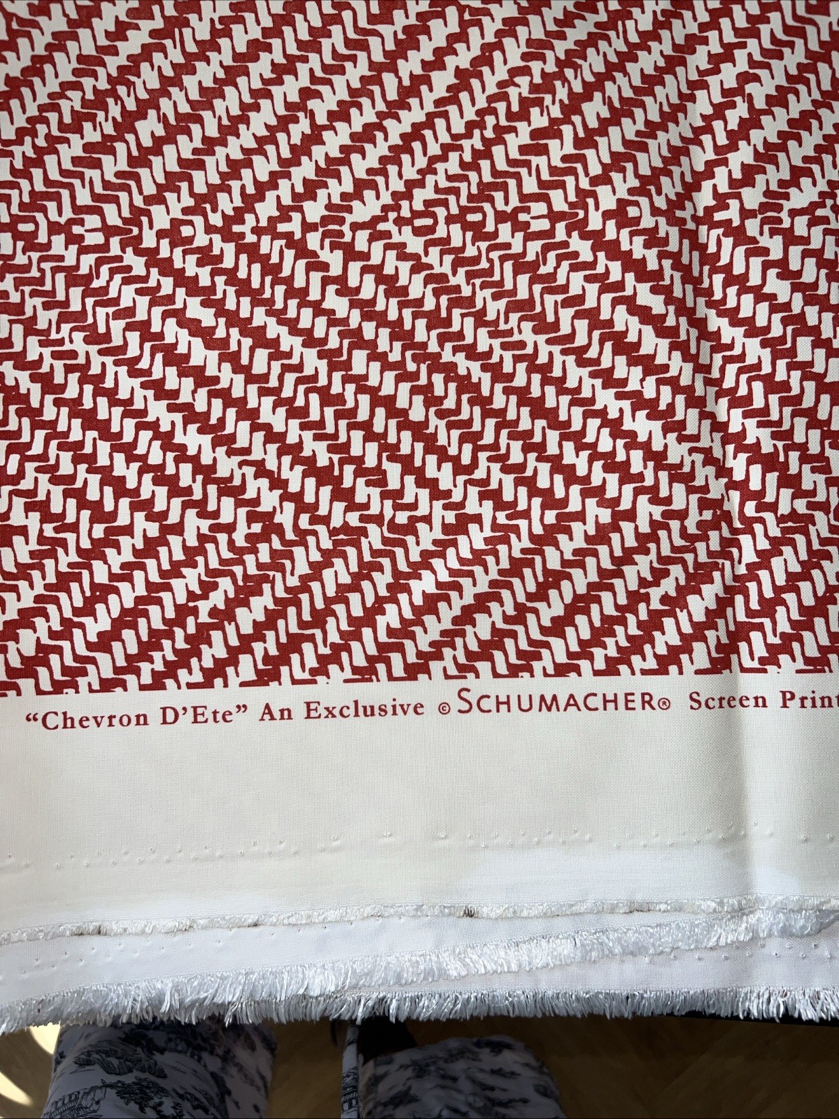 SCHUMACHER Chevron De Ete INDOOR OUTDOOR Fabric Red & White 48 By 59 Inches