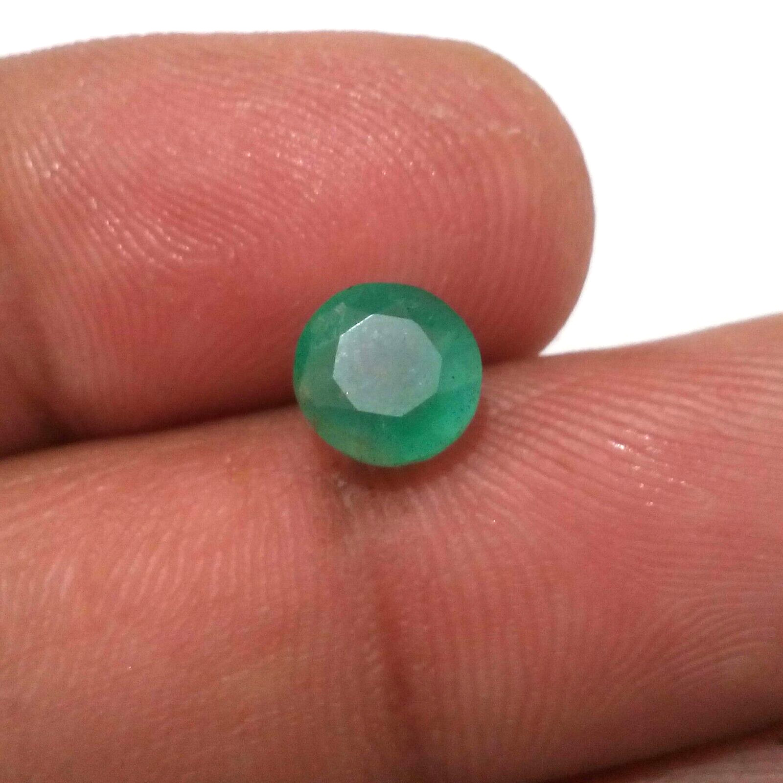 100% Natural Awesome Zambian Emerald Faceted Round 1.70 Crt Loose Gemstone