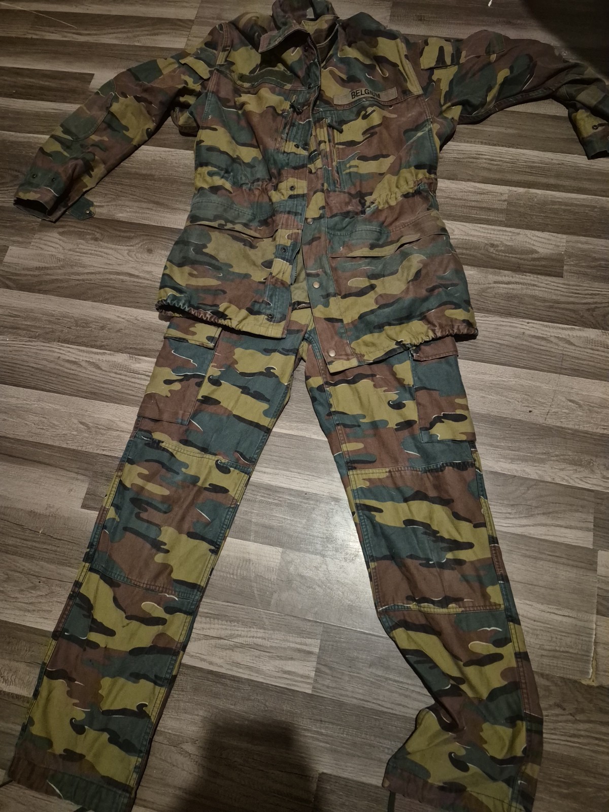 Jigsaw Uniform Belgium Medium Long Full Set