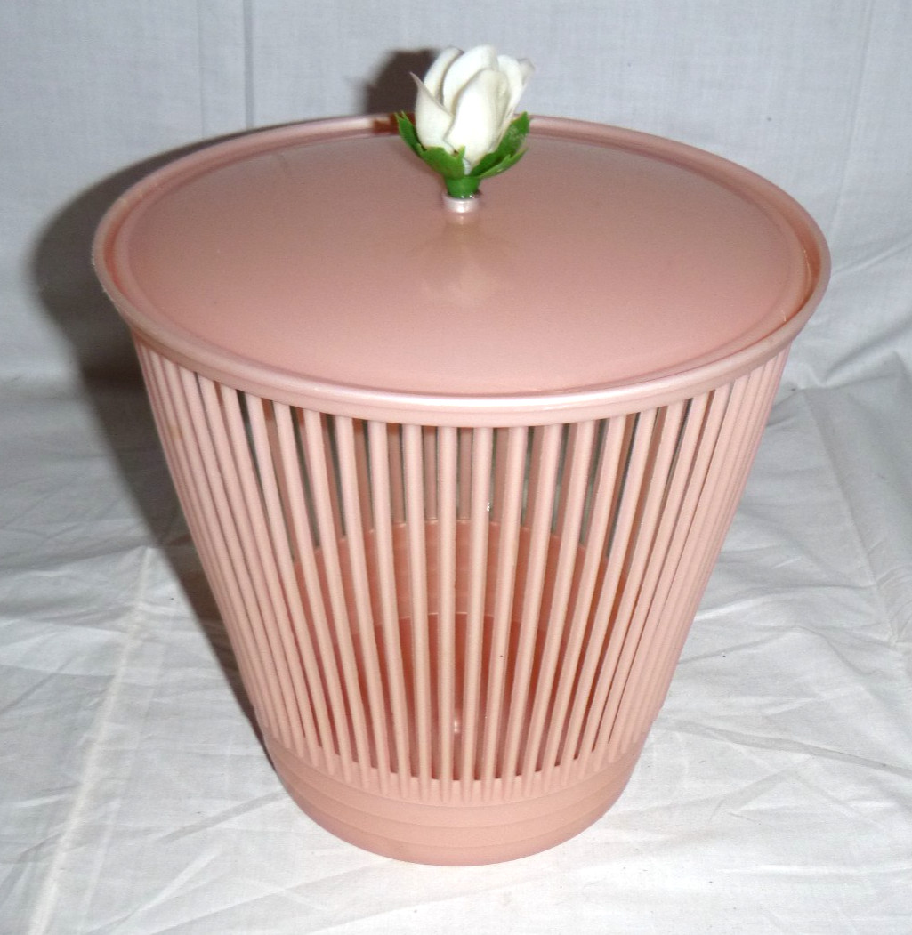 Vtg 50s Plastic Vanity Curler Hair Roller Basket Pearlized Pink w/ White Rose