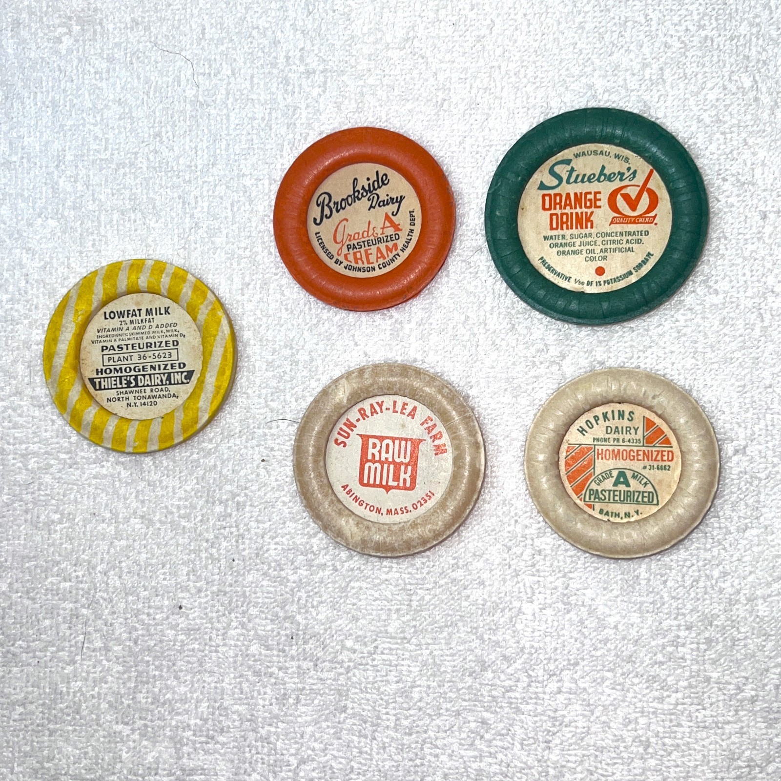 Lot of 5 Vintage NOS Milk Bottle Caps Brookside Stueber\'s Hopkins Thiele\'s