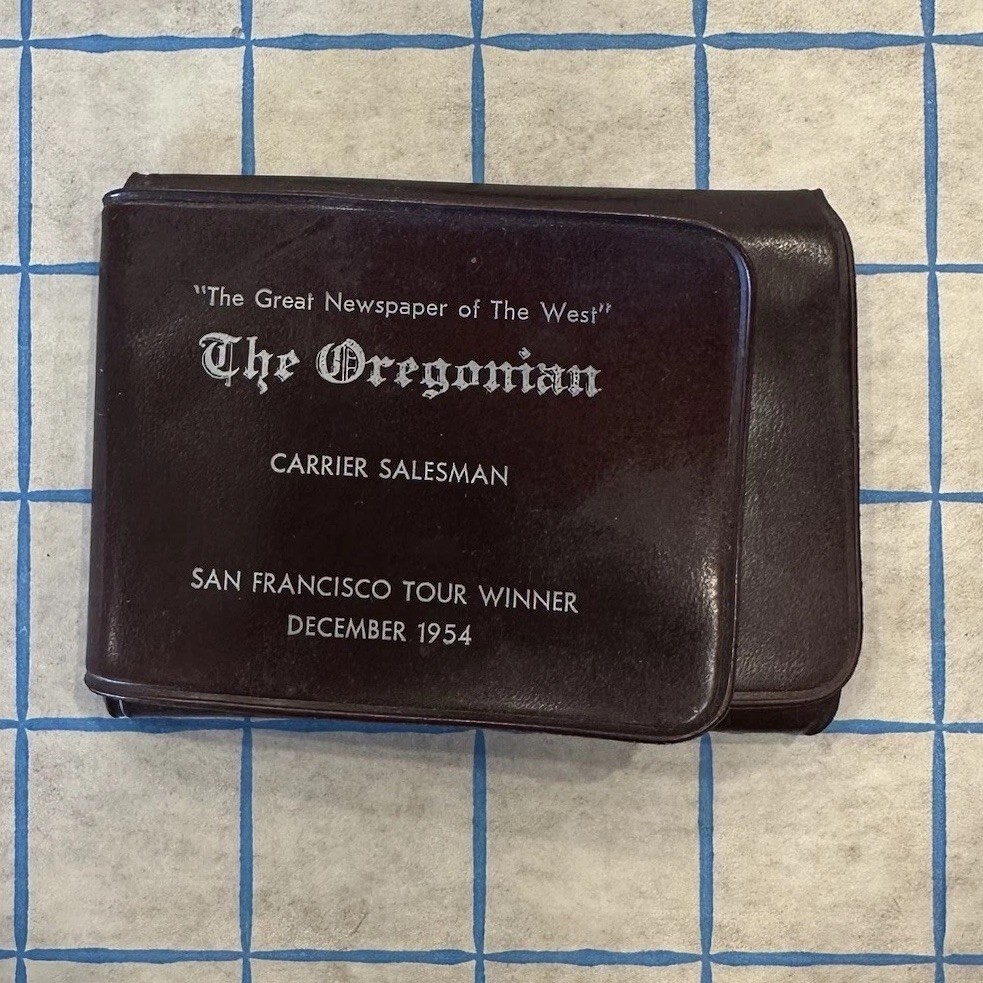 VTG Oregonian Newspaper Salesman Promo Business Card Holder Advertising 1950’s
