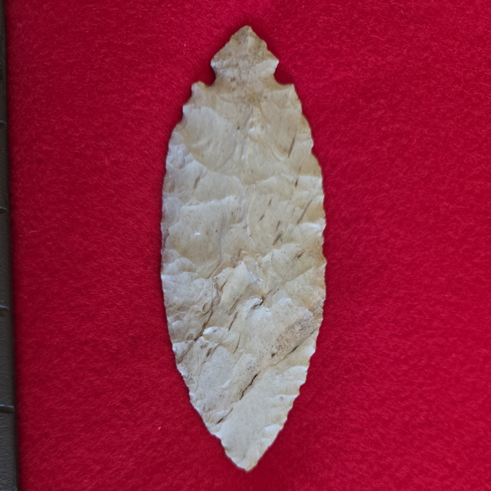 Exceptionally Fine 4 15/16 inch Missouri Turkeytail Point