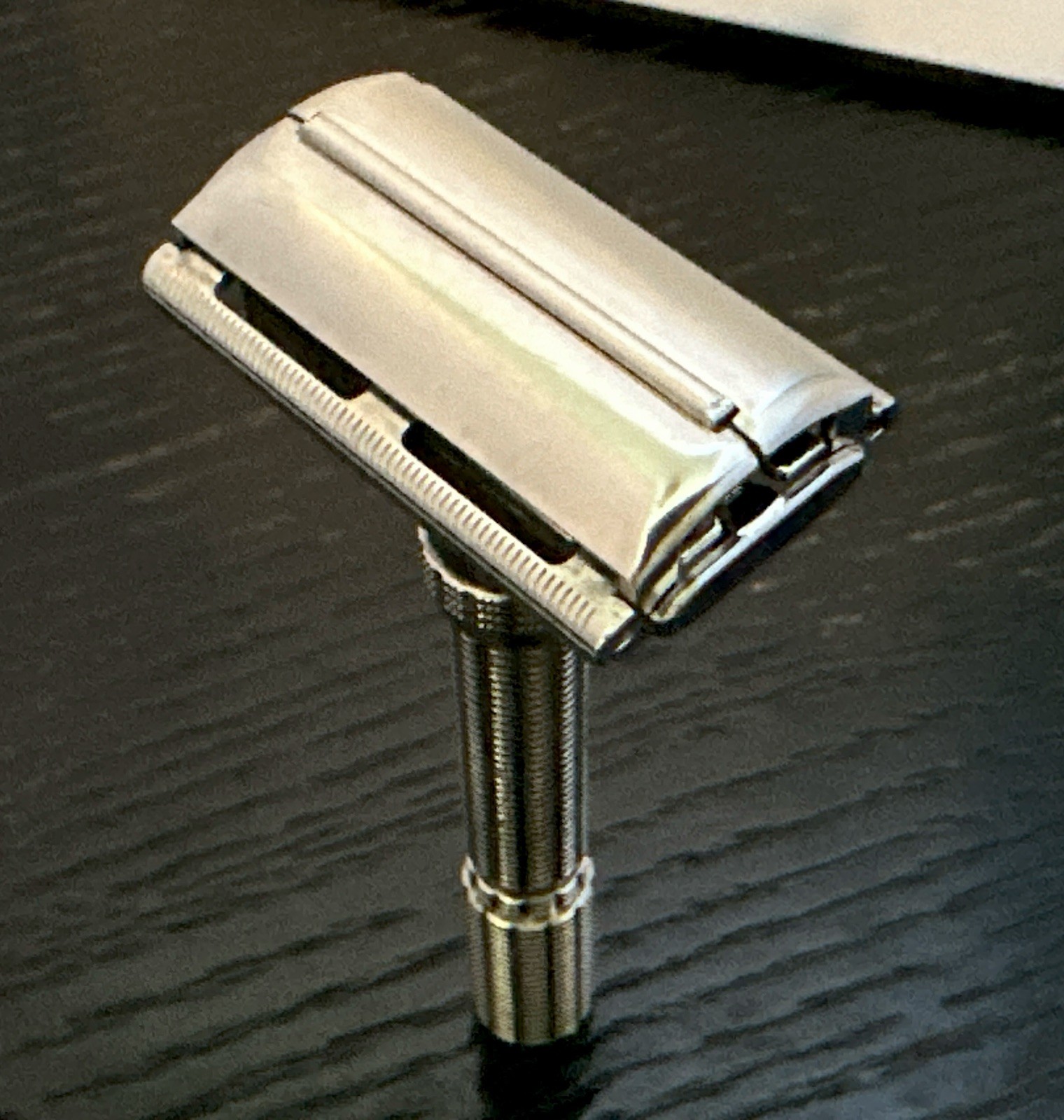 Vintage Gillette Slim Adjustable Safety Razor/1963 I2