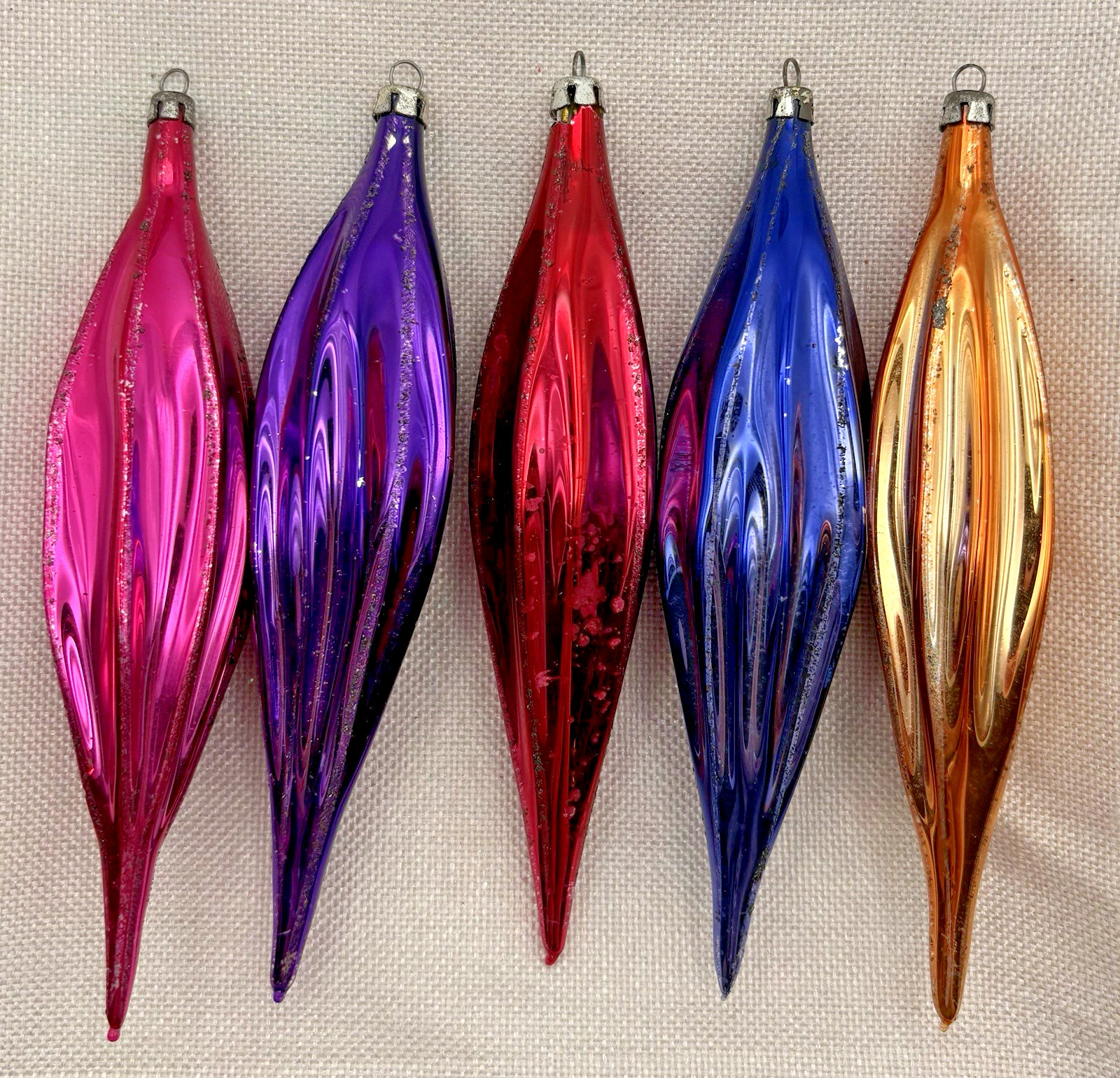 Set 5-Vintage Ornaments  Glass Icicle Teardrop Christmas Ornament Poland 6\