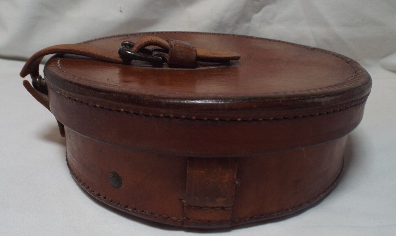 Original WWI US Army Model 1913 Hand Fuze Setter Leather Drum Carry Case by CWA