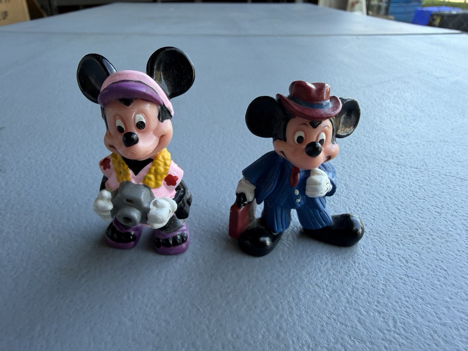 Mickey and Minnie Mouse Mini Figures Lots Of 2 Vintage 80-90”s