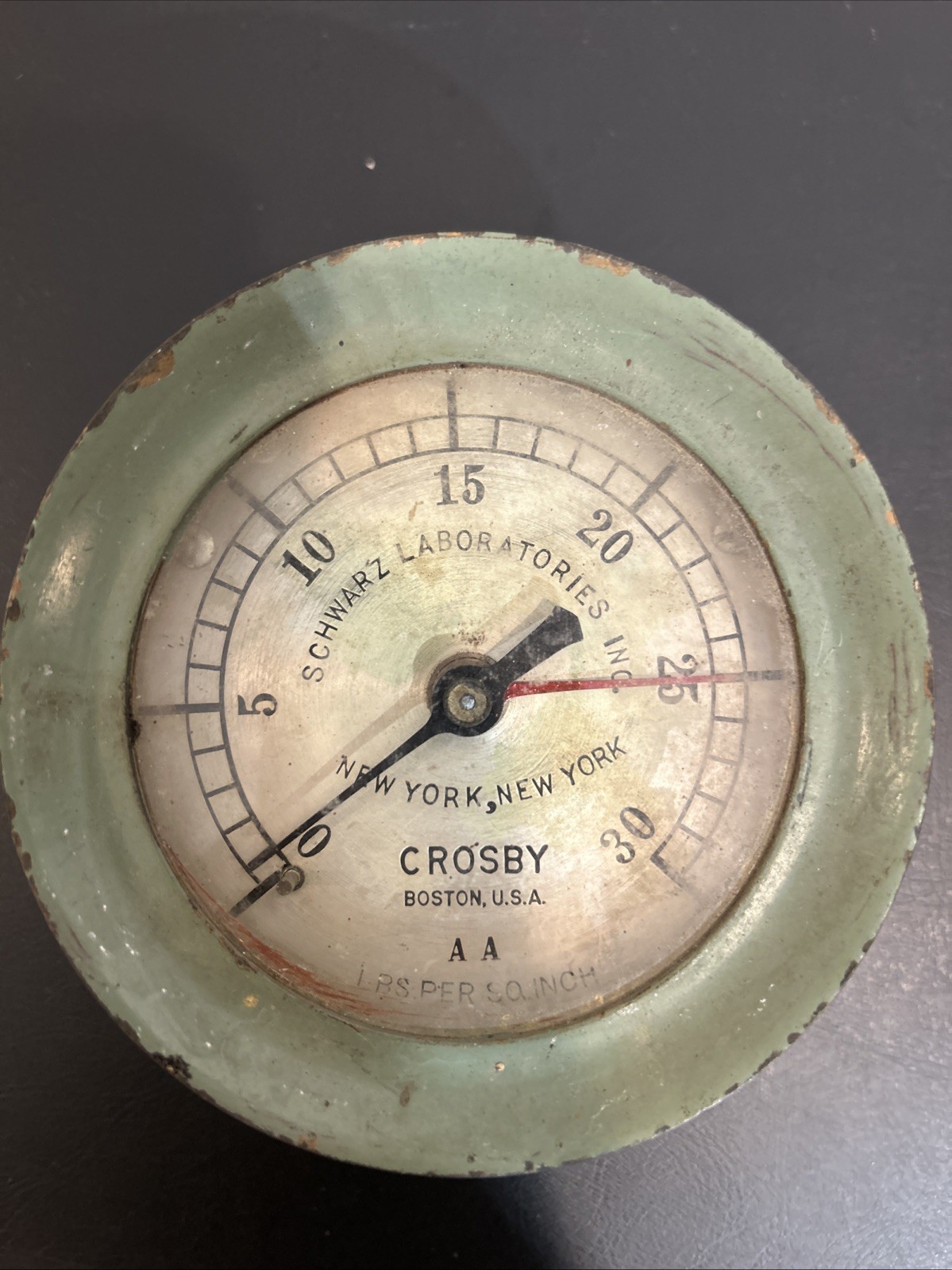 Antique Early-to-Mid 20th Century Crosby Model AA 0–30 Lbs Pressure Gauge