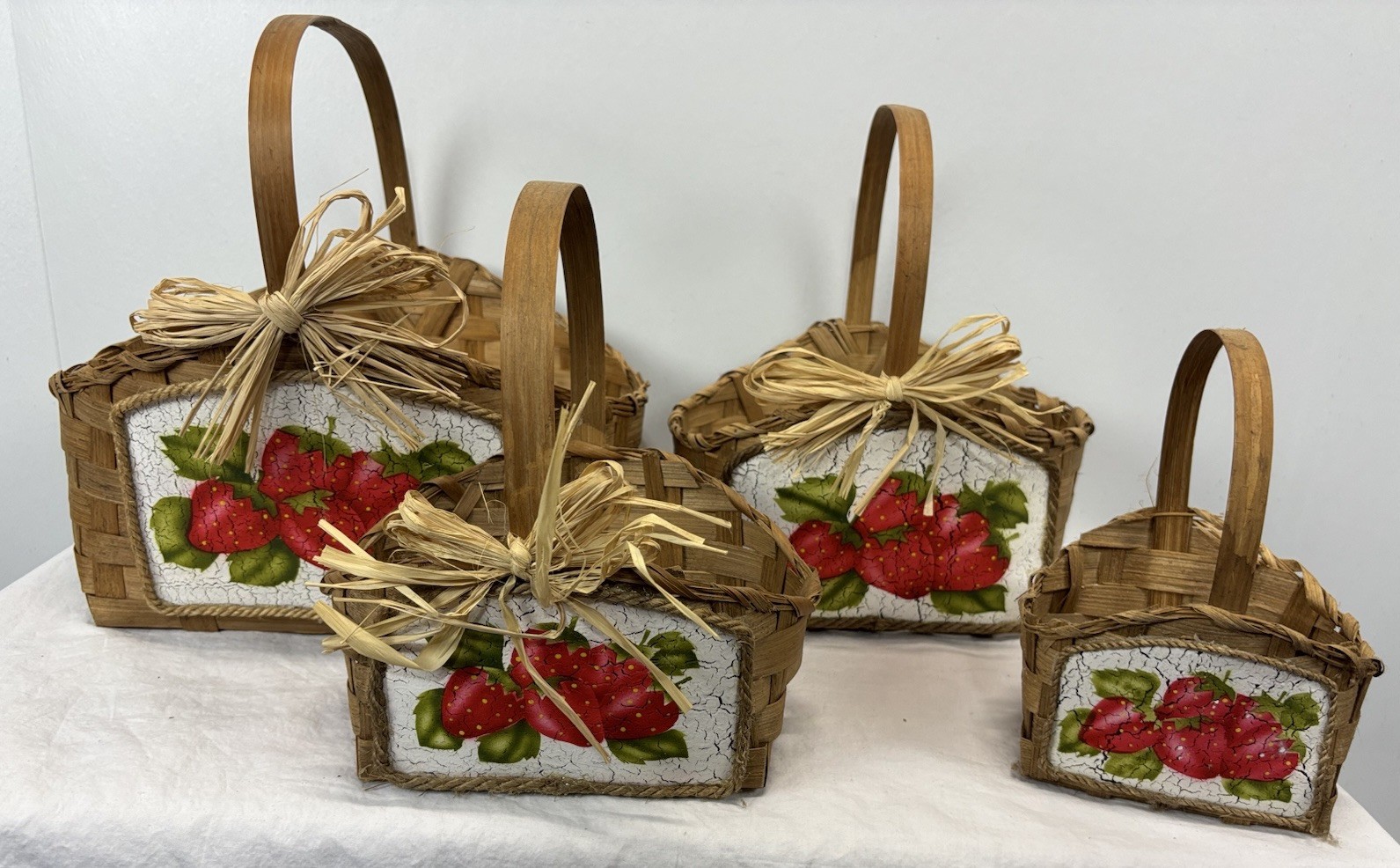 Vtg Strawberry Nesting Baskets *Set Of 4* Painted Raffia Cottage Core Whimsical 
