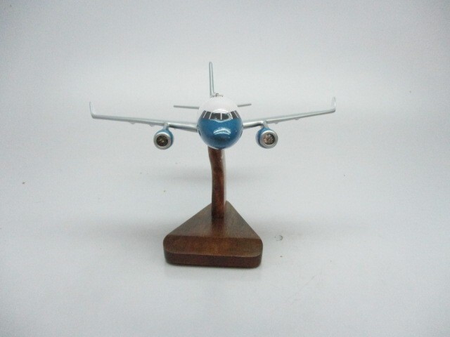 Boeing C-32A USAF VIP Airplane Desktop Replica Kiln Dried Wood Model Small New