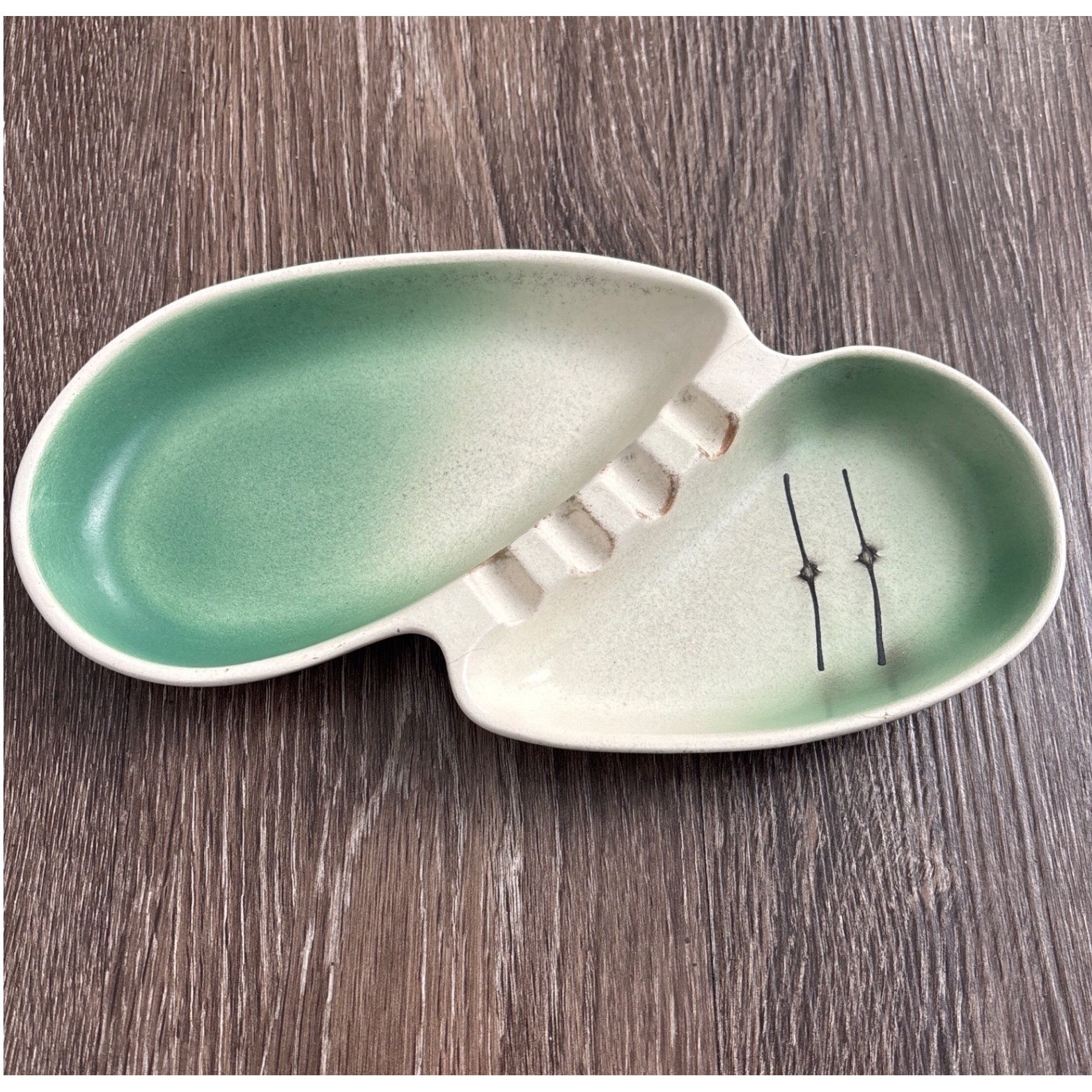 Vintage 1957 Lane & Co Van Nuys CA Ceramic Ashtray Green Atomic MCM 652