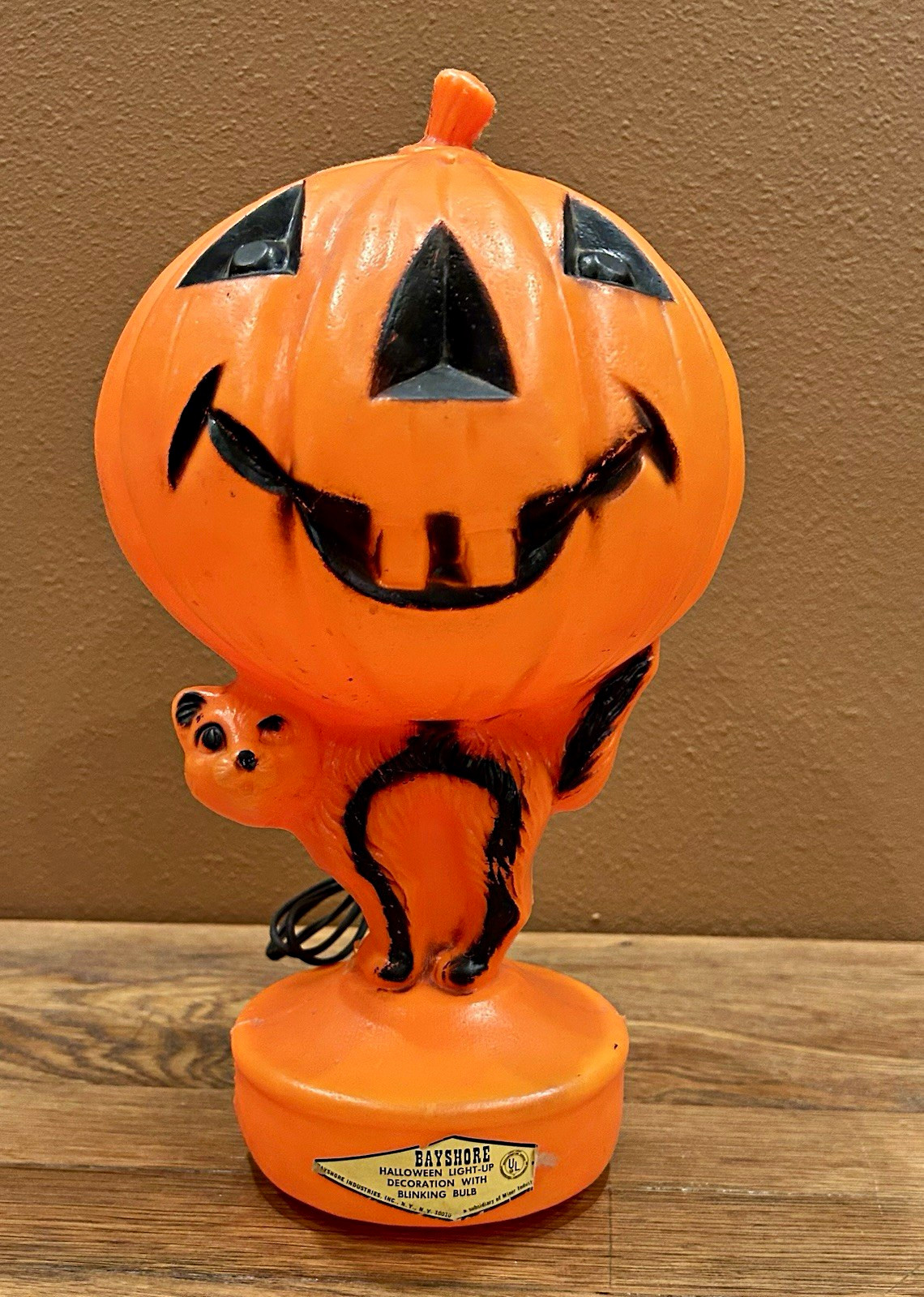 Vintage Bayshore Halloween Blow Mold Pumpkin Jack-O-Lantern Cat Light Up w Label