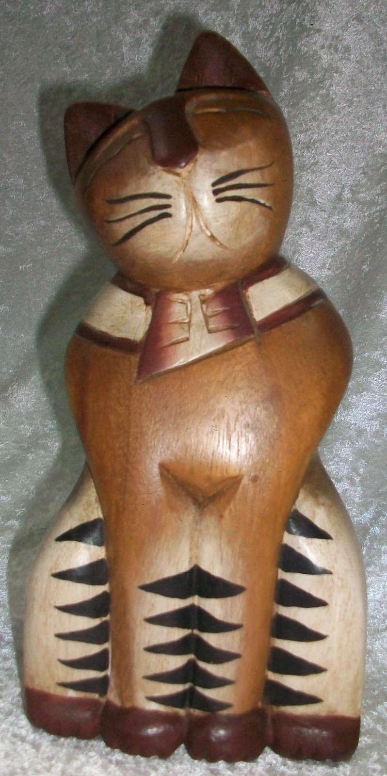 Vintage Pier 1 Imports Hand Carved Painted Wood Folk Art Cat Figurine Sculpture