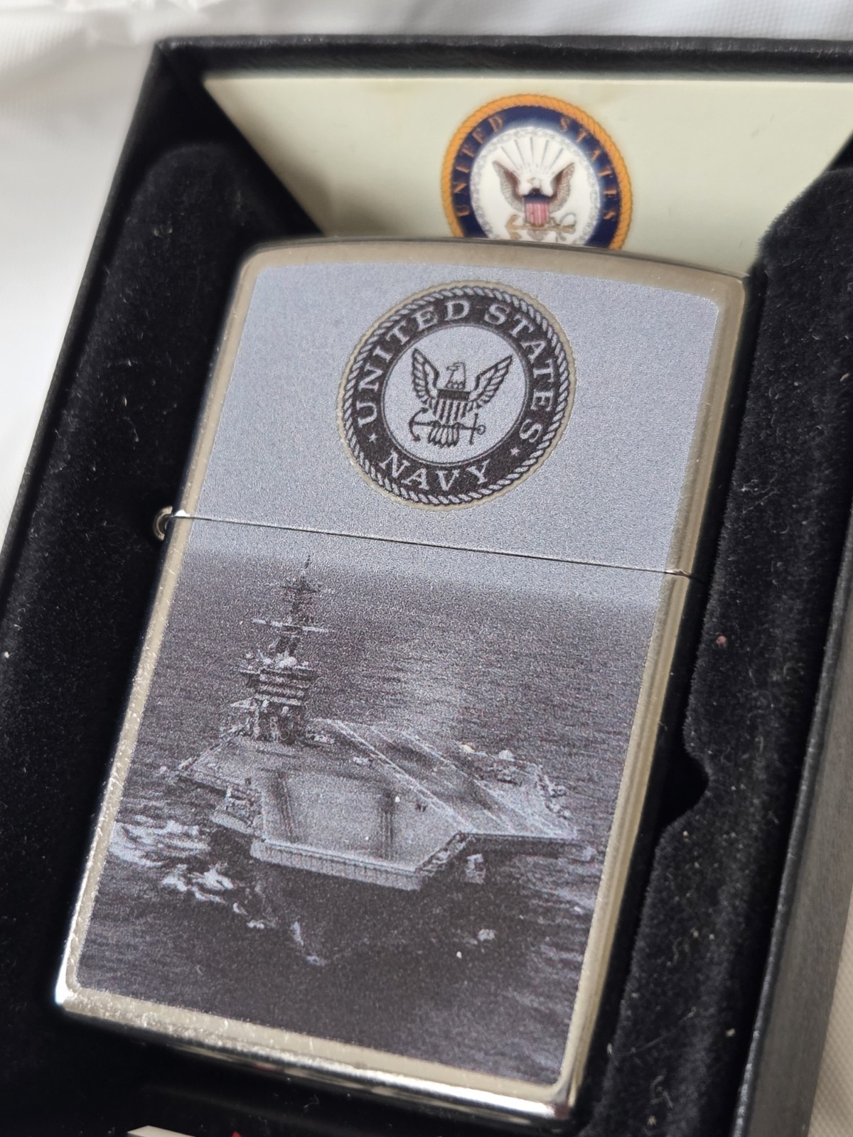 Zippo US Navy Aircraft Carrier Lighter 49319 USN Crest Street Chrome New In Box