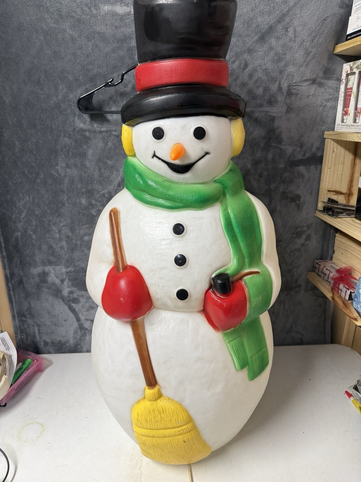 VTG SNOWMAN with broom Blow Mold Empire Christmas Frosty Pipe Top Hat 1990