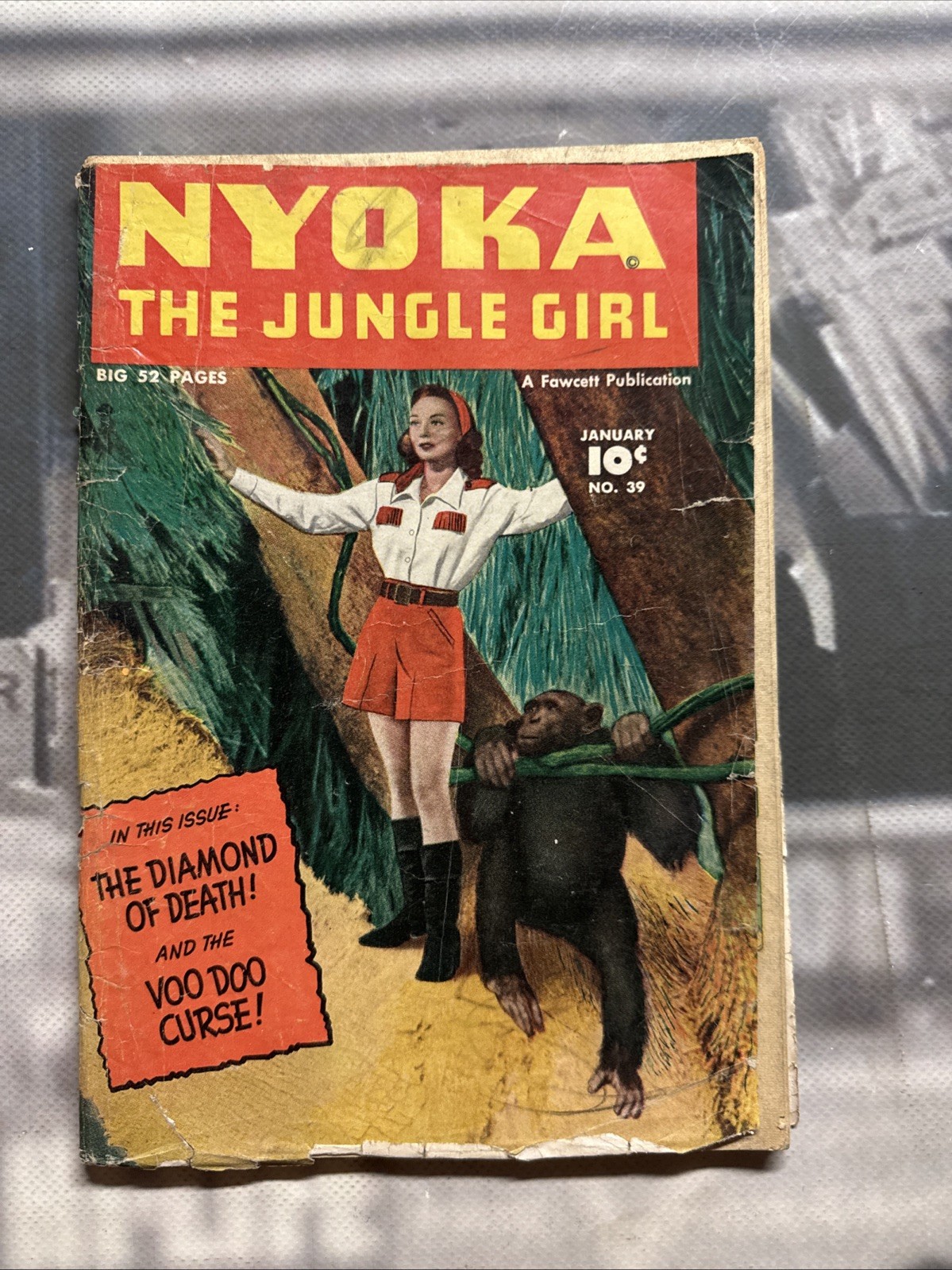 NYOKA THE JUNGLE GIRL #39 1950-FAWCETT-GOOD GIRL ART-BOUND BABE B16i