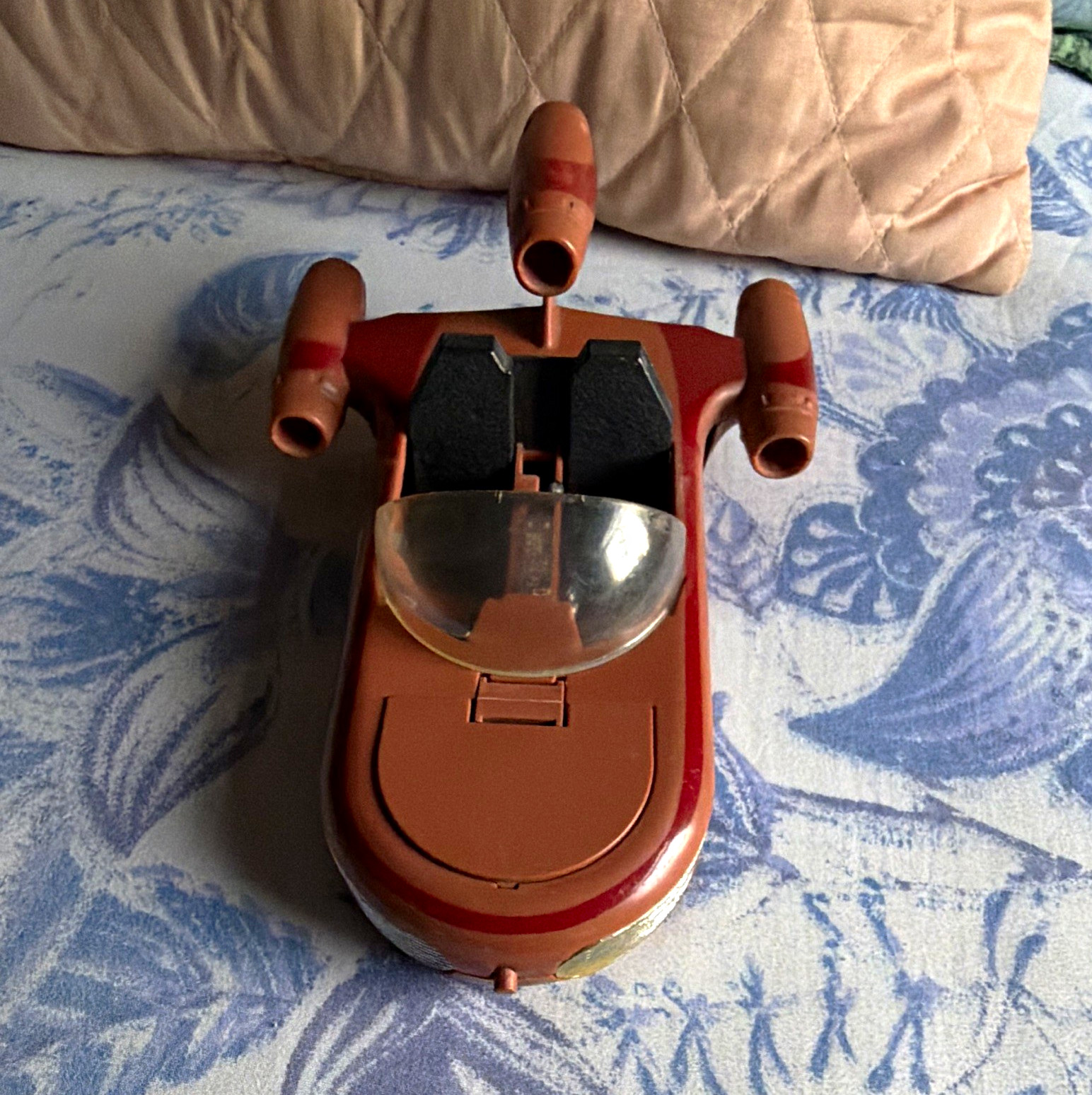 Vintage 1978 Kenner Star Wars Landspeeder Toy - A Must-Have for Collectors