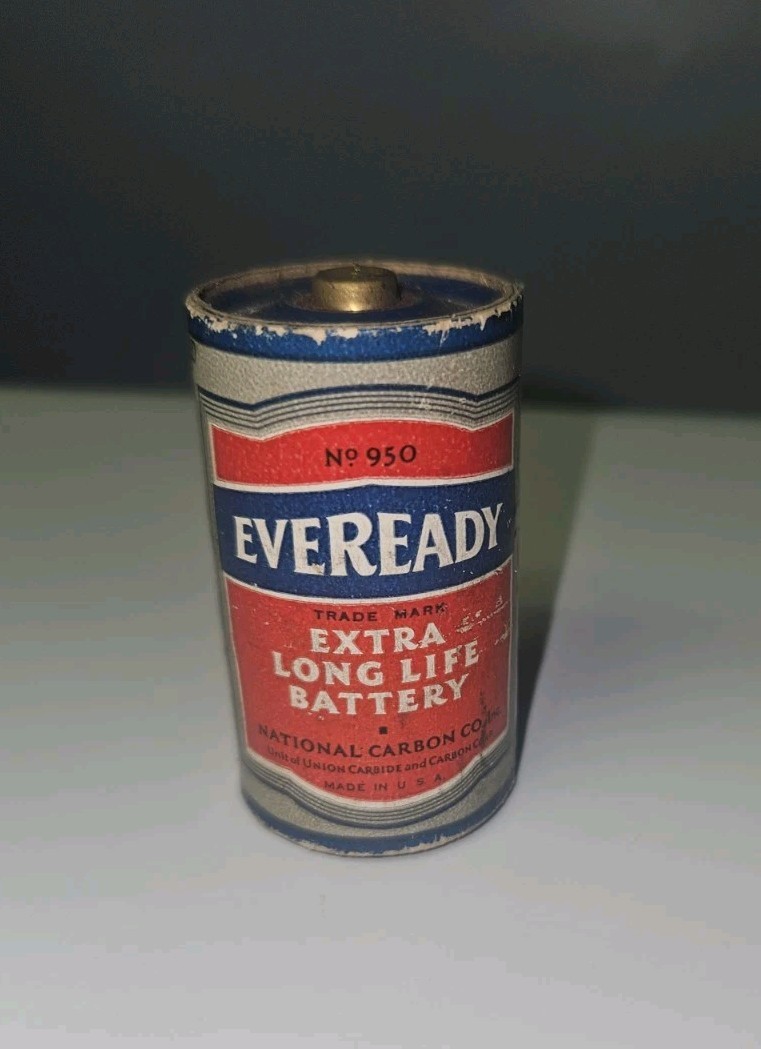 Vintage EVEREADY #950 Extra Long Life Battery July 1939 - Vintage Batteries