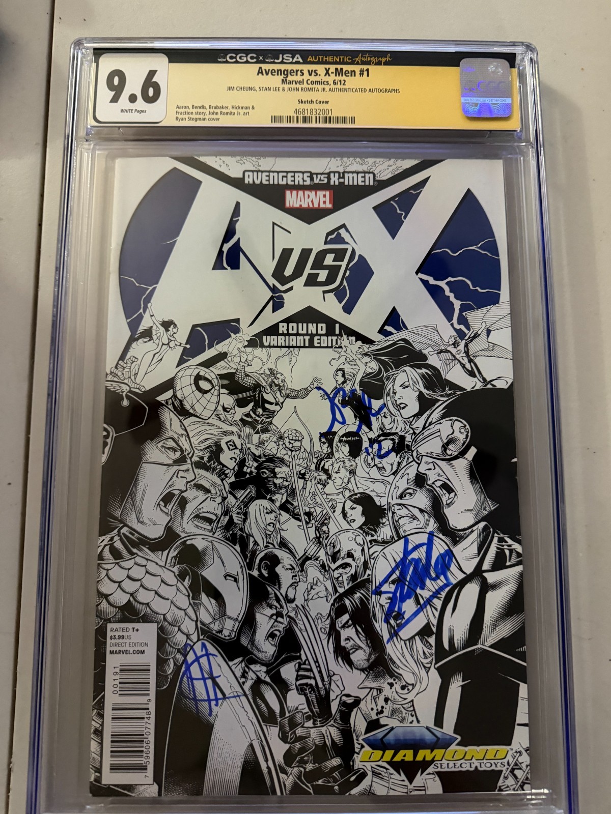 AVENGERS VS X-MEN #1 CGC 9.6 JSA AUTOGRAPHS STAN LEE CHEUNG ROMITA JR SKETCH