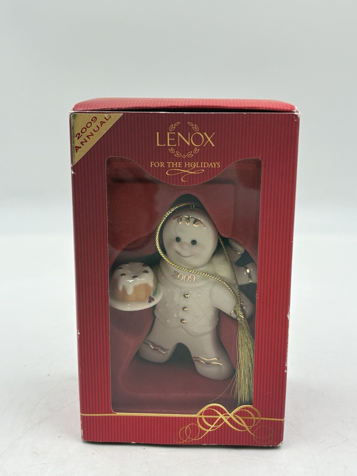 Lenox Ornament Gingerbread Man W/ Cake 2009 Holiday Spice Porcelain Ornament