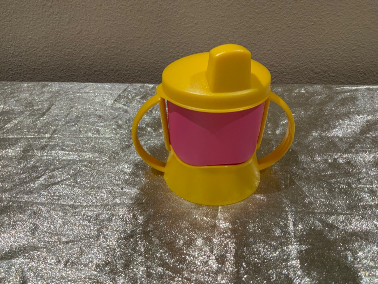 New Tupperware Beautiful Colors Children Drinking Tumbler in Pink/Yellow Color