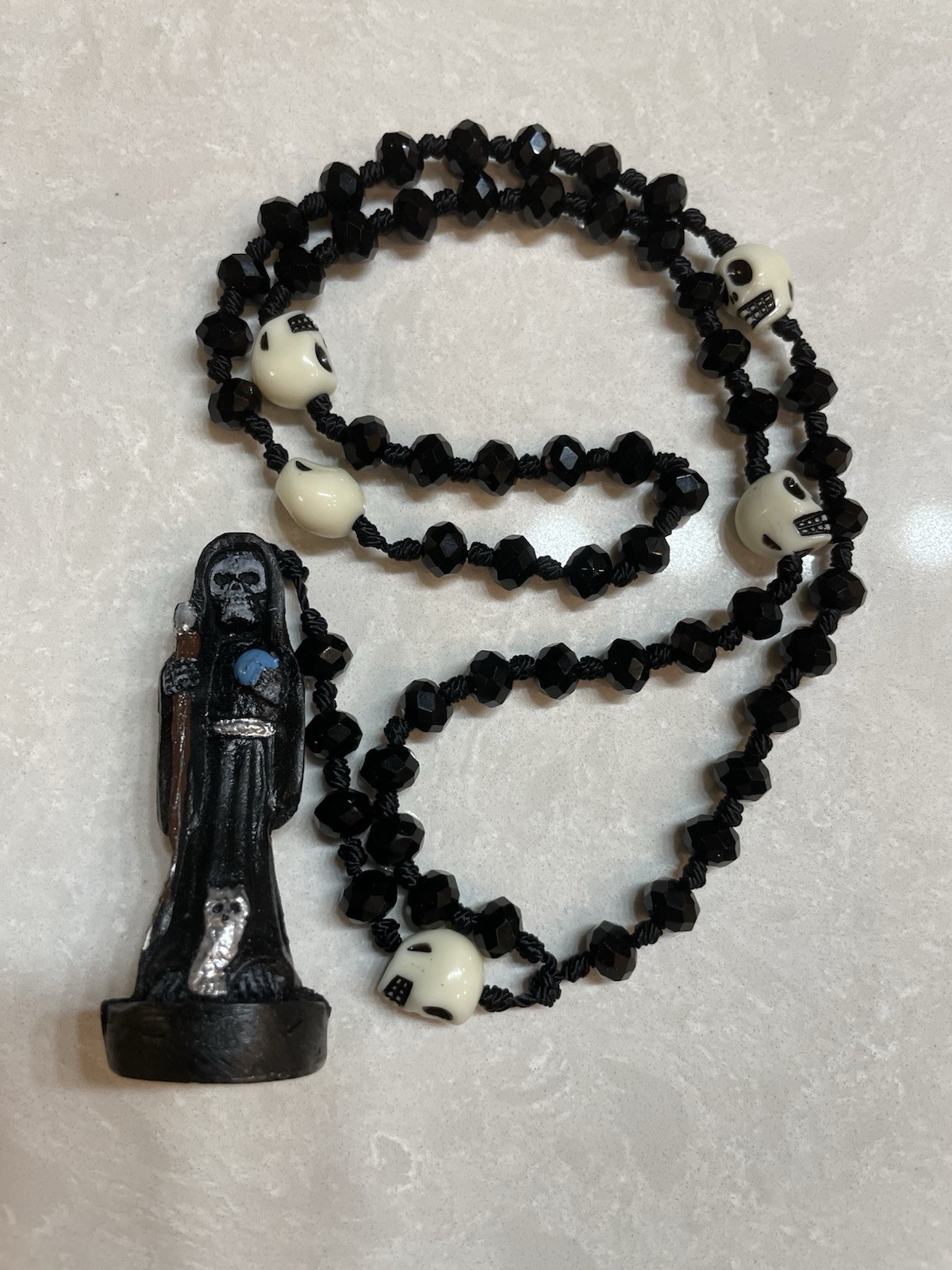 Santa muerte Rosario - Holy Death rosary New- Nyllon - Black Acrylic Stones
