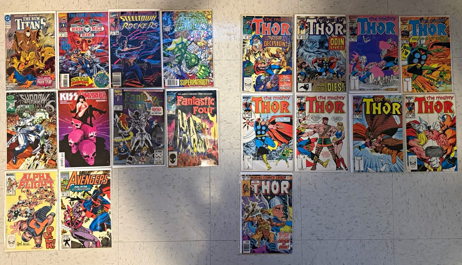Lot of 19 Assorted Vintage Comic Books, 1980’s-1990’s Age, Plastic and Hard-Back