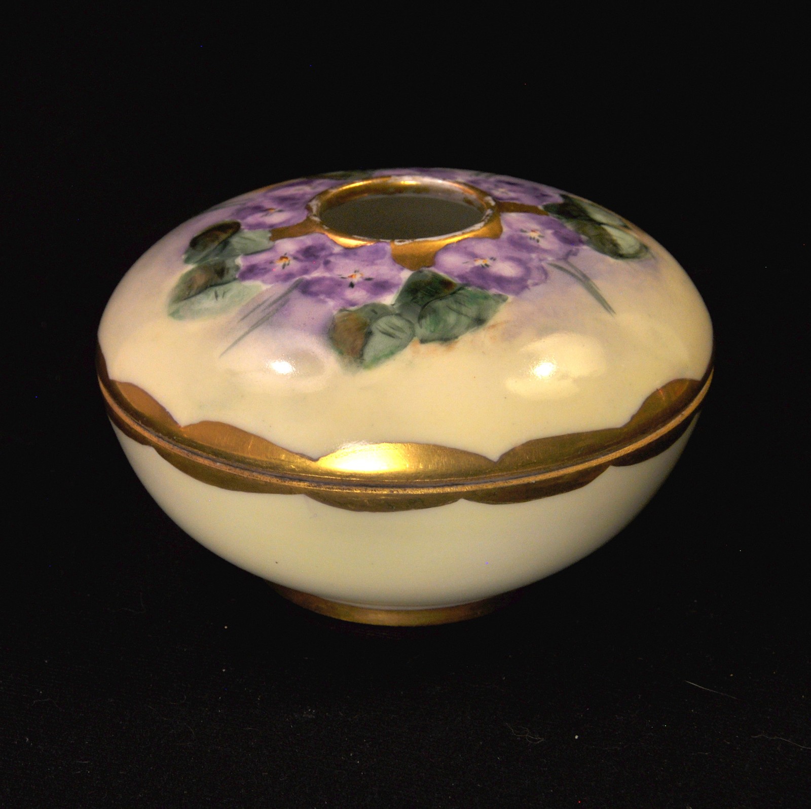Limoges T&V Hair Receiver Purple Violets w/Gold Artist P.F. Painted 1892-1907