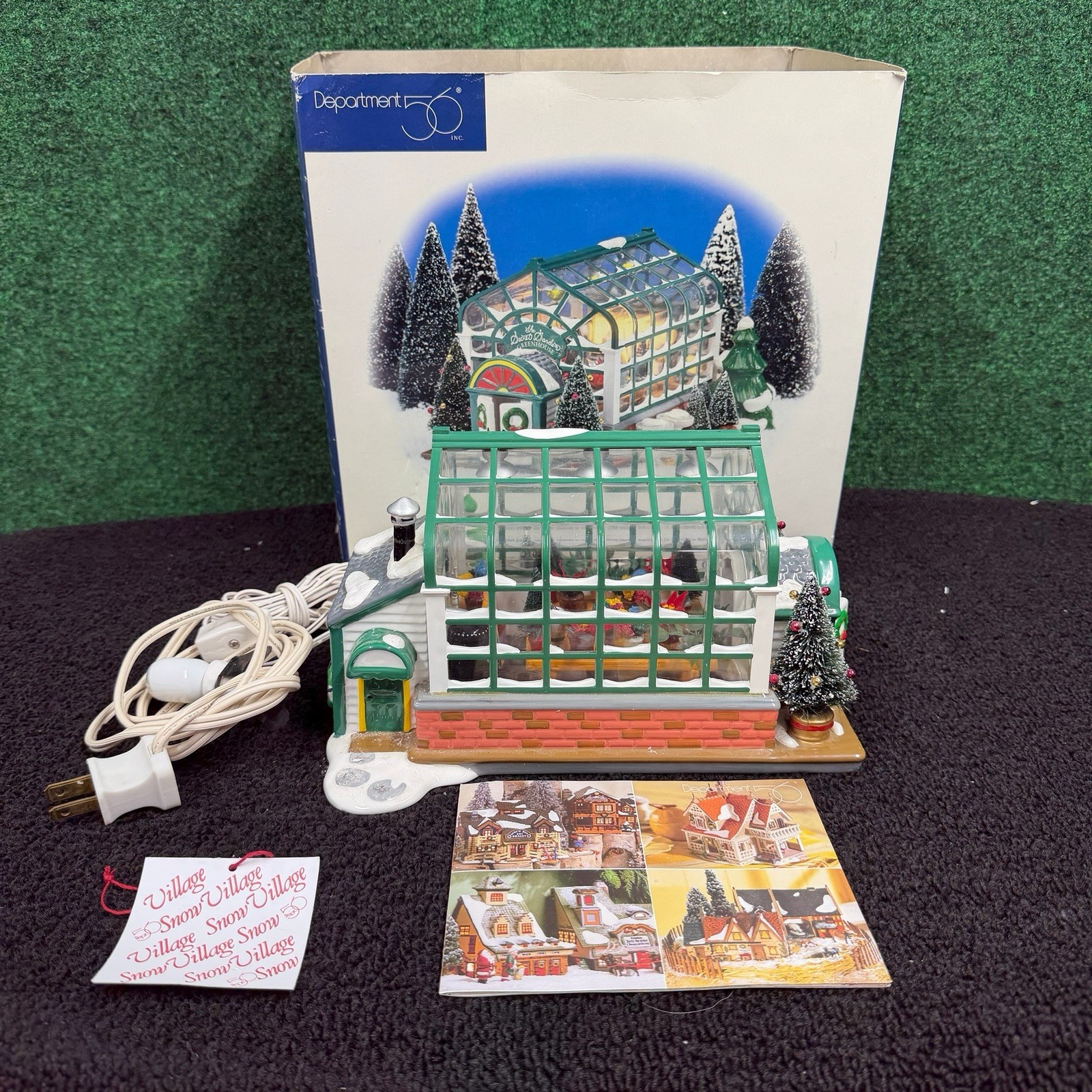 Dept 56 - Snow Village - Secret Garden Greenhouse #54949 - Box, Light & Sleeve