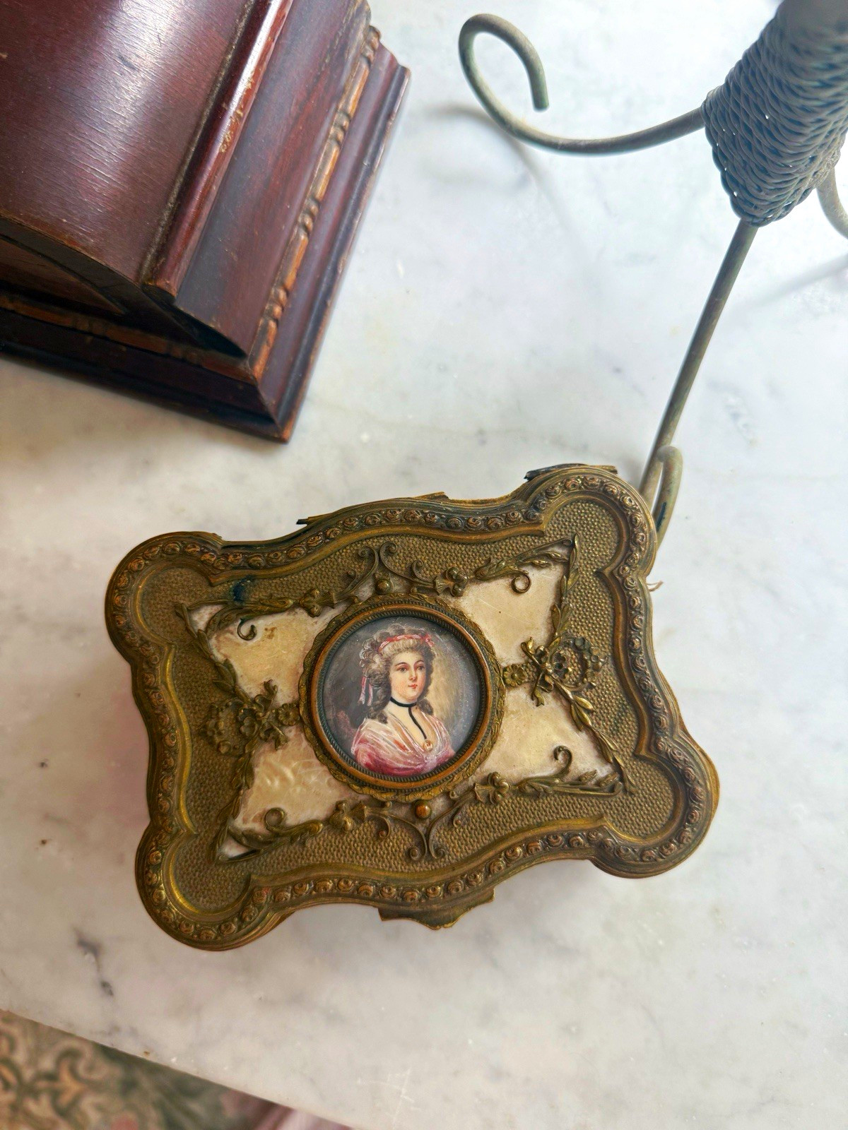 Antique 19thC French Gilt Bronze Ormolu Jewelry Casket Trinket Box