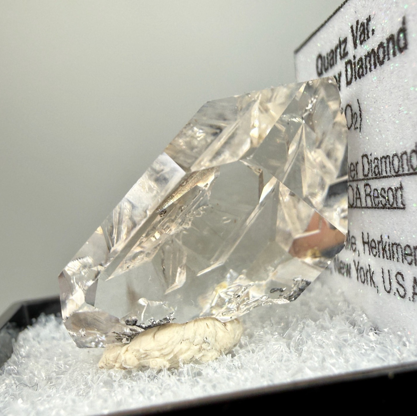 Herkimer Diamond Gem w/ A+ Clarity, Light Smoky Color