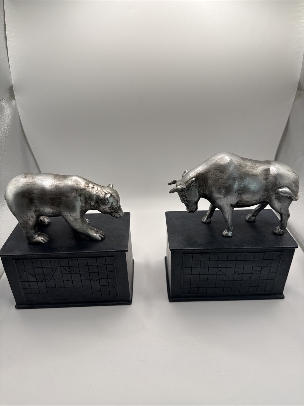 Bull and Bear Stock Market Book Ends Bookends Financial Trade