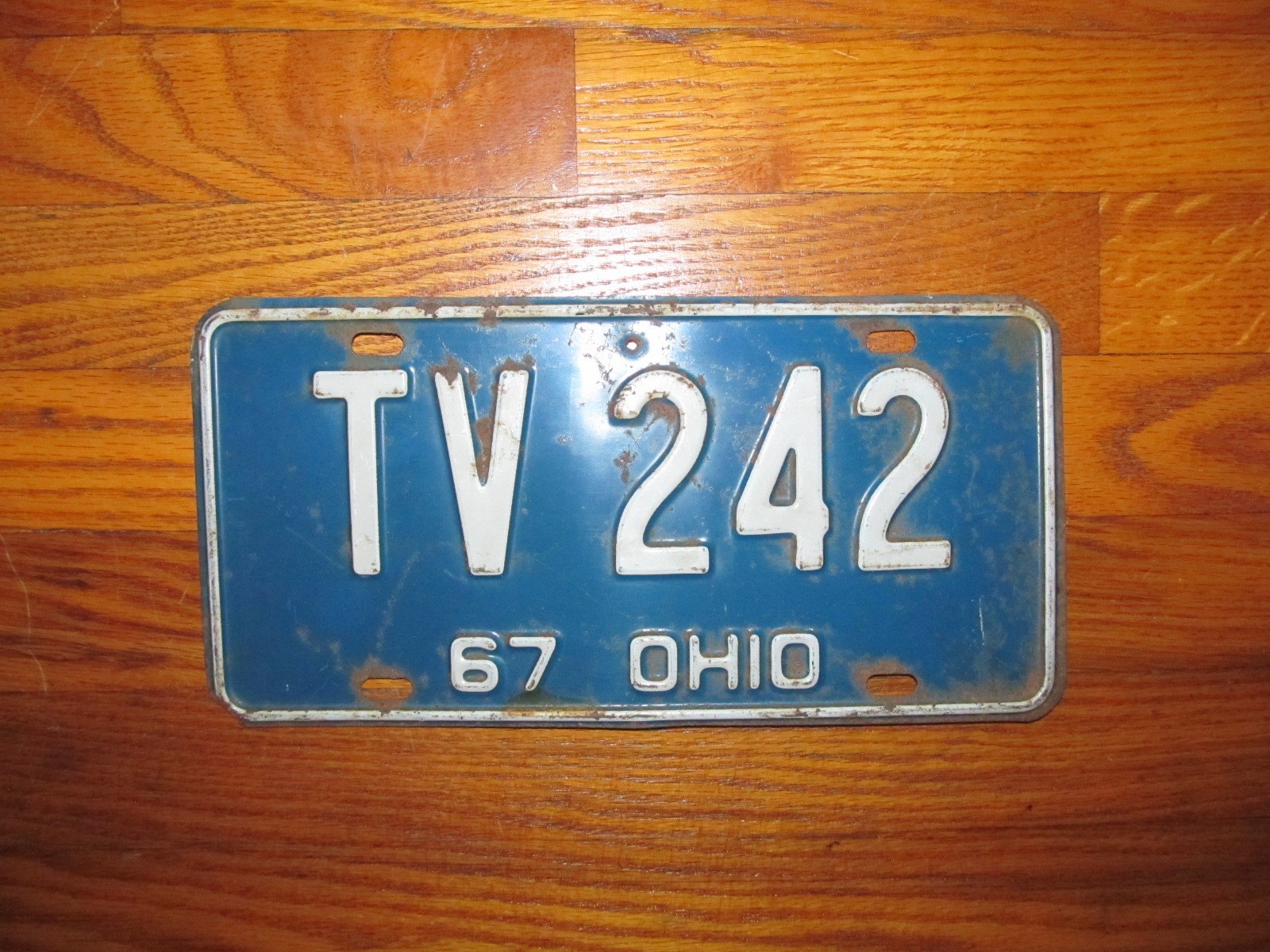 1967 Ohio Single License Plate  TV 242